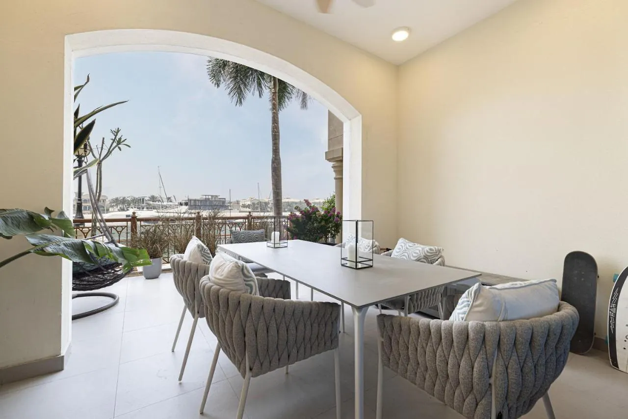 Palm Townhouse With Atlantis Views, Palm Jumeirah Dubai